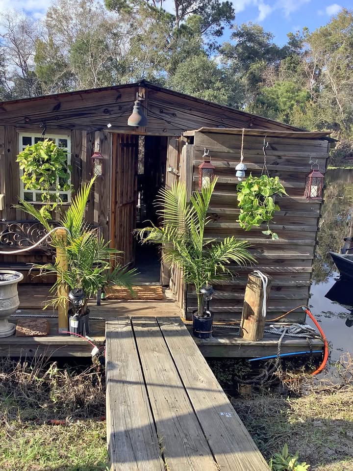 HouseBoat for sale in Slidell, LA