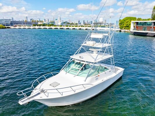 2004 Cabo 35 Express for sale in Miami, FL
