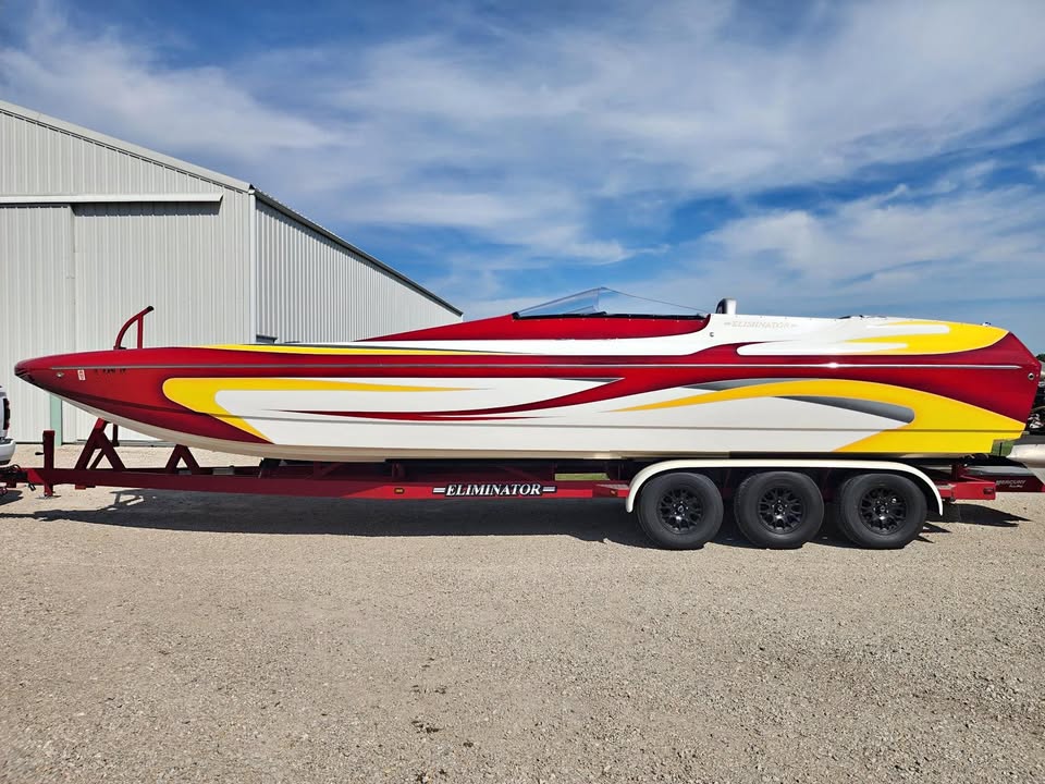 2005 ELIMINATOR 30 1/4 CANOPIES 525'S for sale in Lake in the Hills, IL
