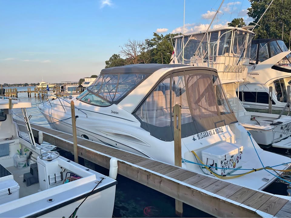 Silverton Express Cruiser Boat for sale in Essex, MD