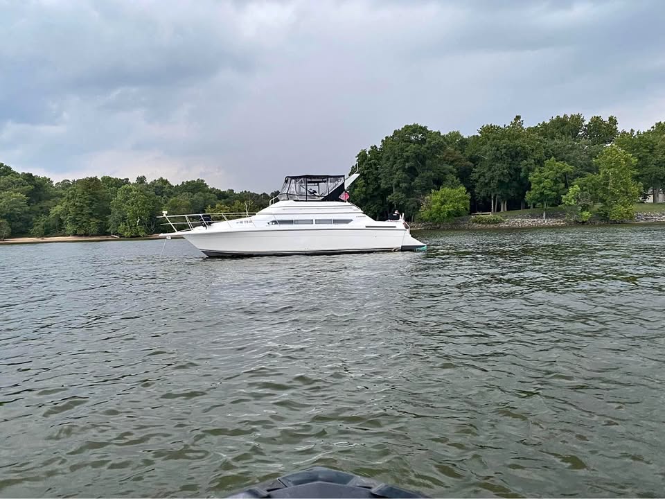 1995 Carver Santego 380 extensively updated for sale in Oxford, PA