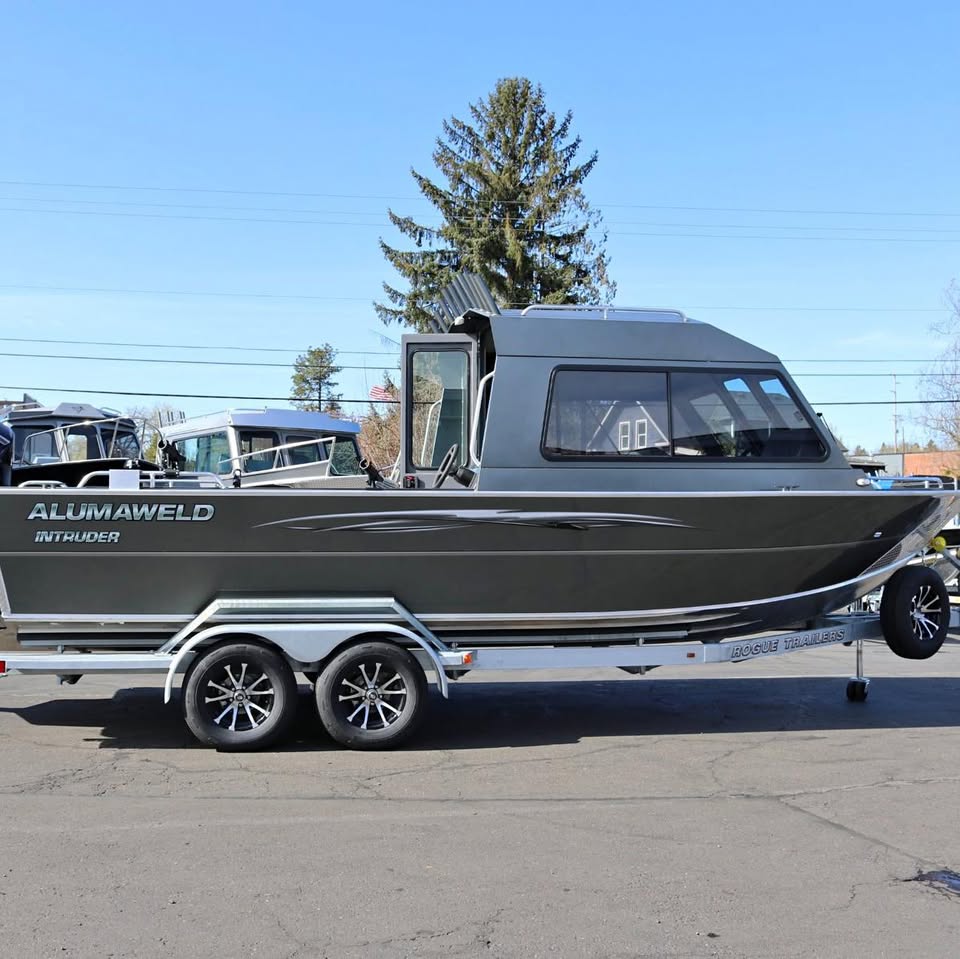 2026 Alumaweld 24 Intruder Hard TOP for sale in Portland, OR