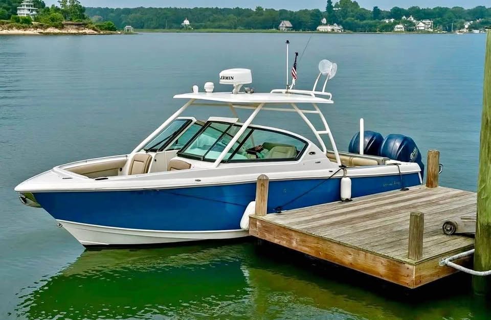 2023 Pursuit dc 266 for sale in Stratford, CT