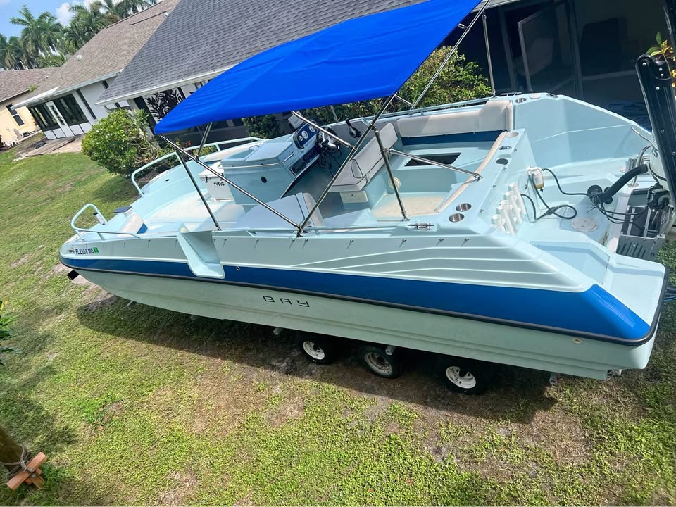 26ft shallow water catamaran boat for sale in Cape Coral, FL