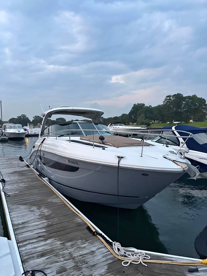 2016 Sea Ray 350 Sundancer for sale in Highland Park, IL