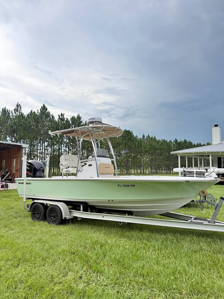 2018 Sportsman 227 masters for sale in Wildwood, FL