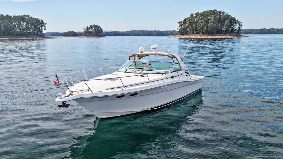 1997 Sea Ray 370 express cruiser for sale in Buford, GA