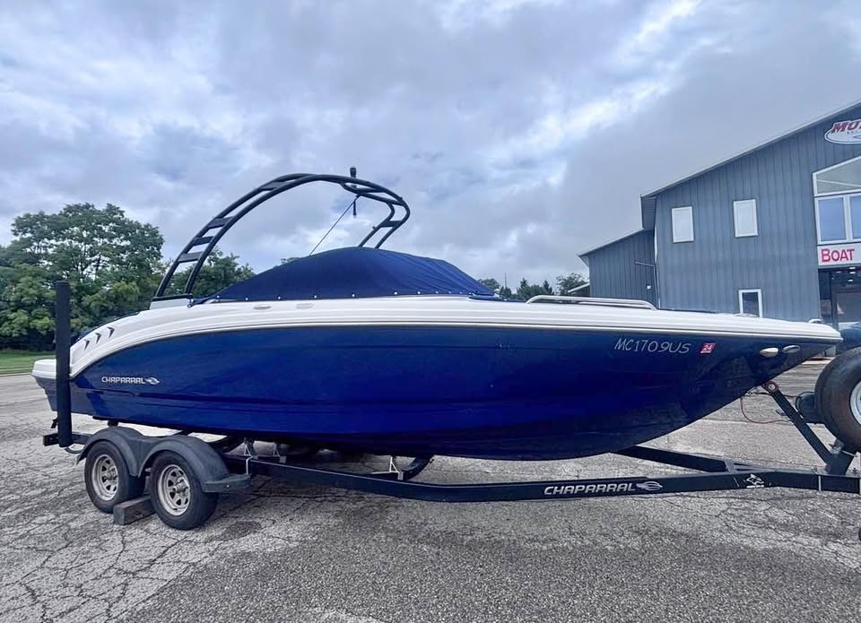 2020 Chaparral 23 ssi for sale in Fontana-on-Geneva Lake, WI