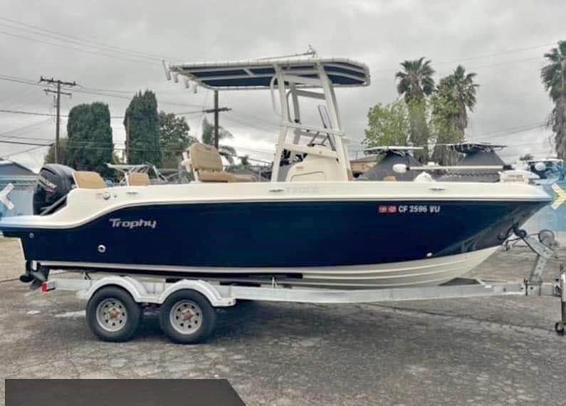 CLEAN BOAT! 2021 Bayliner Trophy T20CC for sale in Dana Point, CA