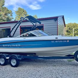 Bayliner 215 Bowrider Boat for sale in Lancaster, SC