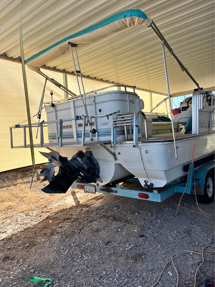 1993 Rinker flotilla 3 deck boat for sale in Quartzsite, AZ
