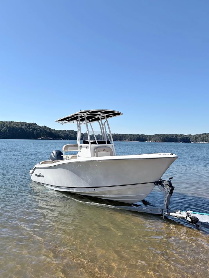 2016 NauticStar 2102 legacy center console for sale in Flowery Branch, GA