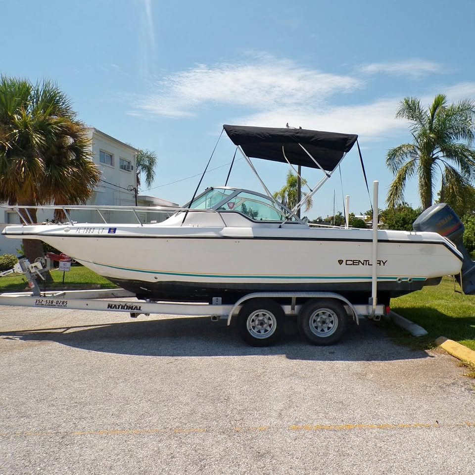 2000 CENTURY 2100 for sale in Hudson, FL