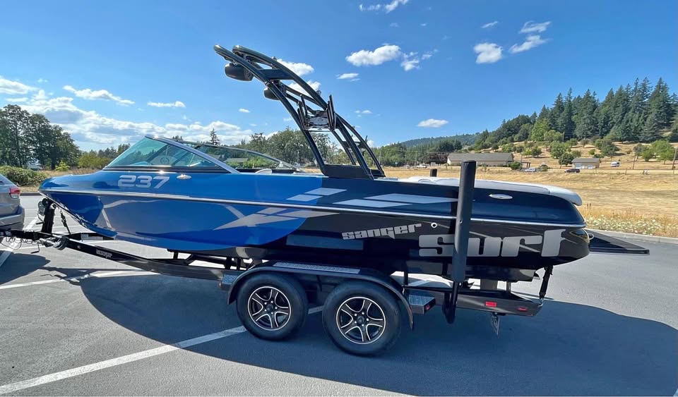 2016 Sanger Surf v237 Special for sale in Newberg, OR