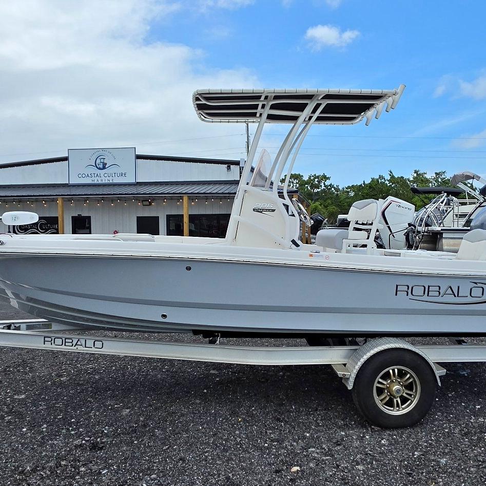 2022 Robalo 206 Cayman for sale in Gulf Breeze, FL