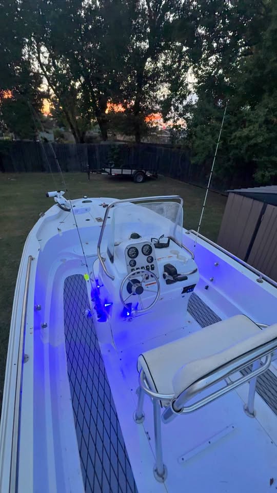 2008 Triumph 190 bay for sale in Westlake, LA