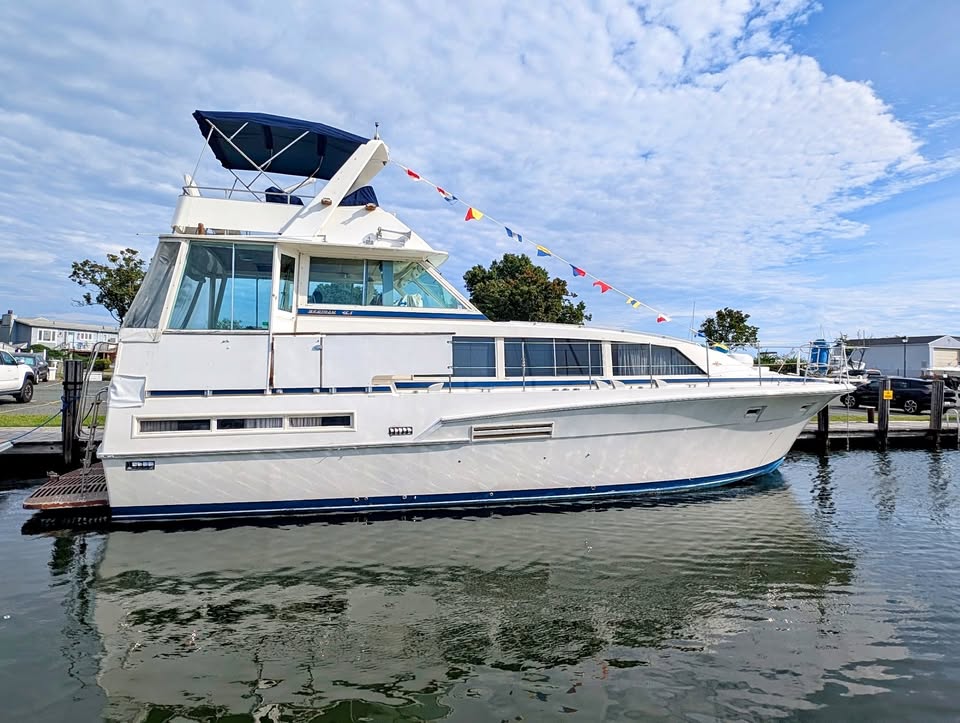 1981 Bertram Flybridge Motor Yacht for sale in Chester, MD