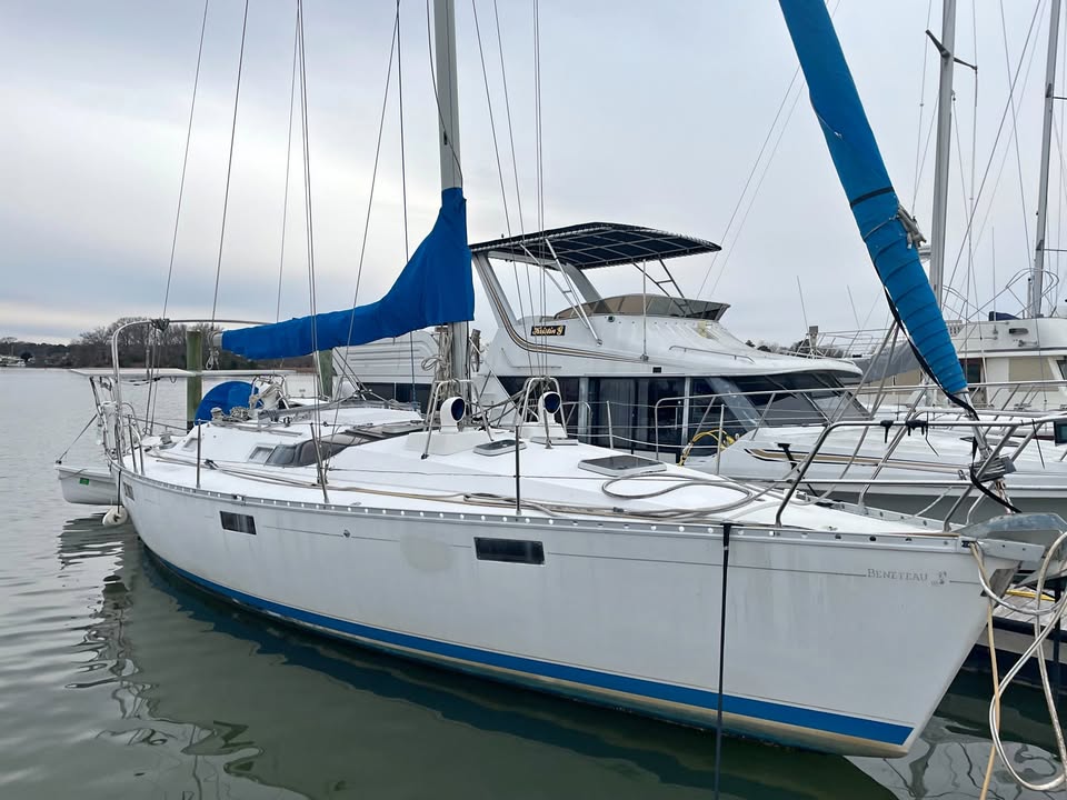 Beneteau 39 Oceanis 1989 Sailing Vessel for sale in Colonial Beach, VA