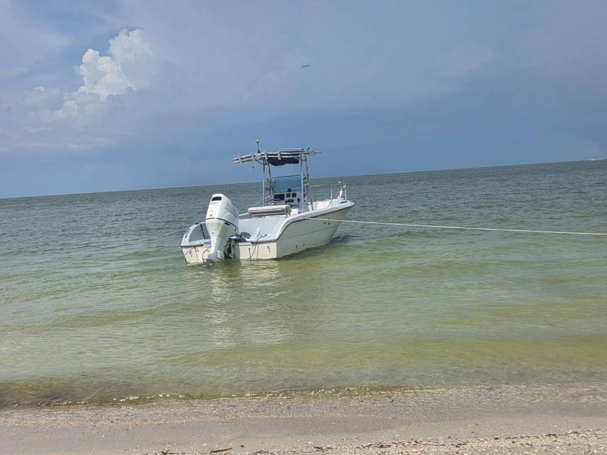 Sea Fox 23' Center Console – Excellent Condition. Suzuki 150, 53 hrs for sale in Cape Coral