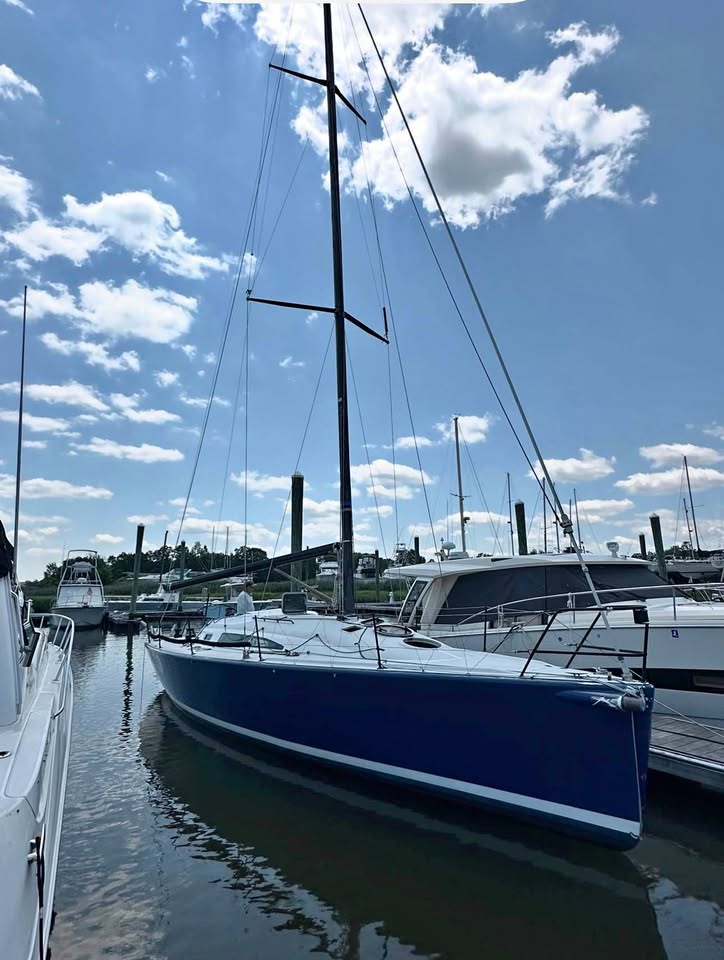 2001 FARR 395 for sale in Atlantic Highlands, NJ