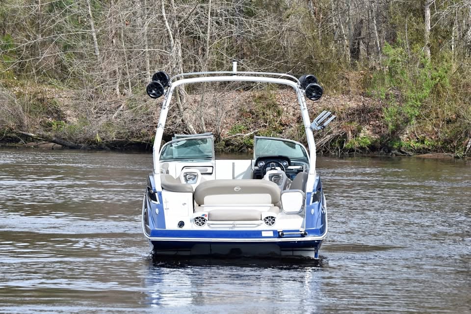 2019 Crownline E255 Surf for sale in Wilmington, NC