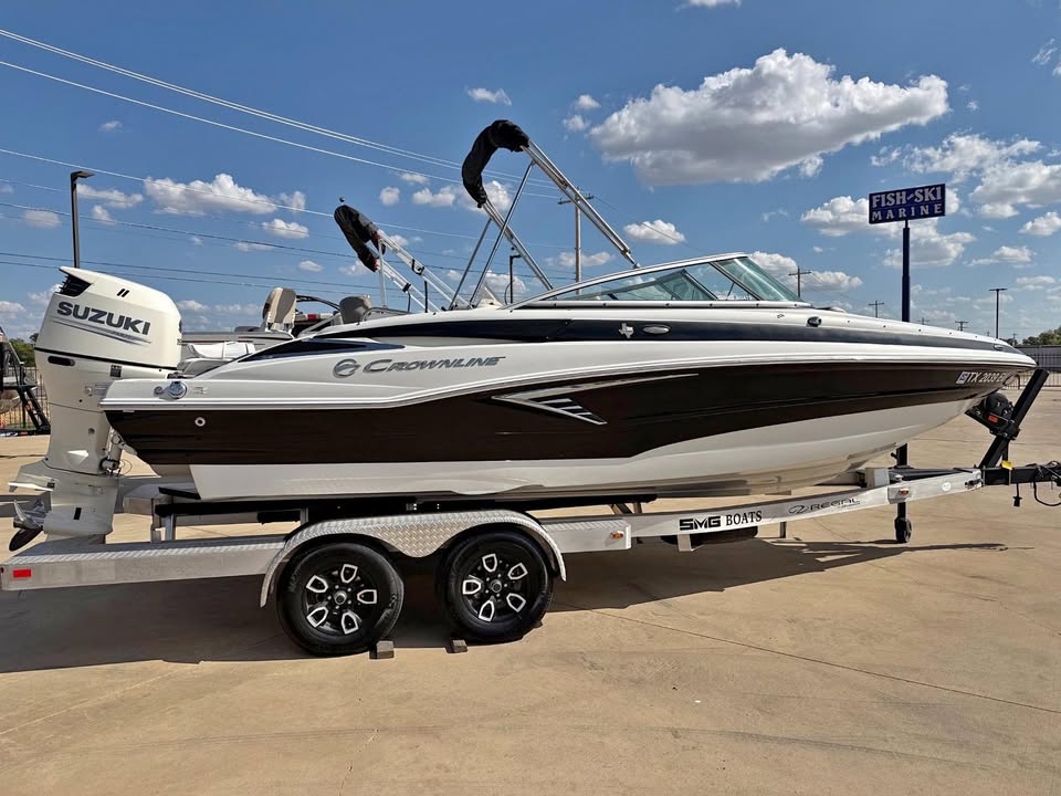 2018 Crownline | E21XS for sale in Sanger, TX