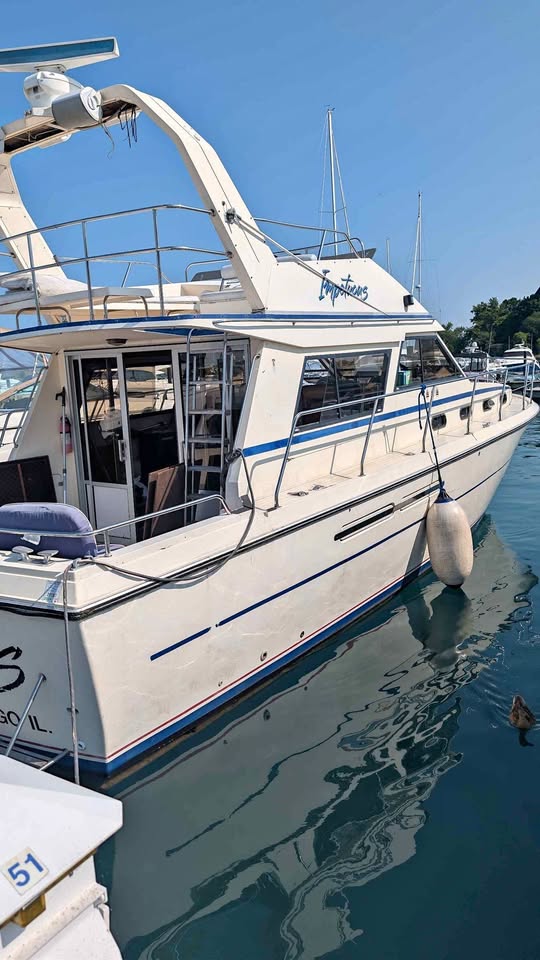 1984 princess 38 express yacht for sale in Chicago, IL