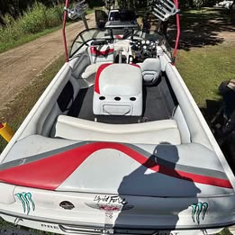 1999 Tige 2100 Wakeboard boat for sale in Dowagiac, MI