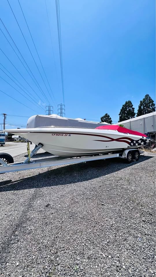 2000 32Ft Fountain Fever for sale in Huntington Beach, CA