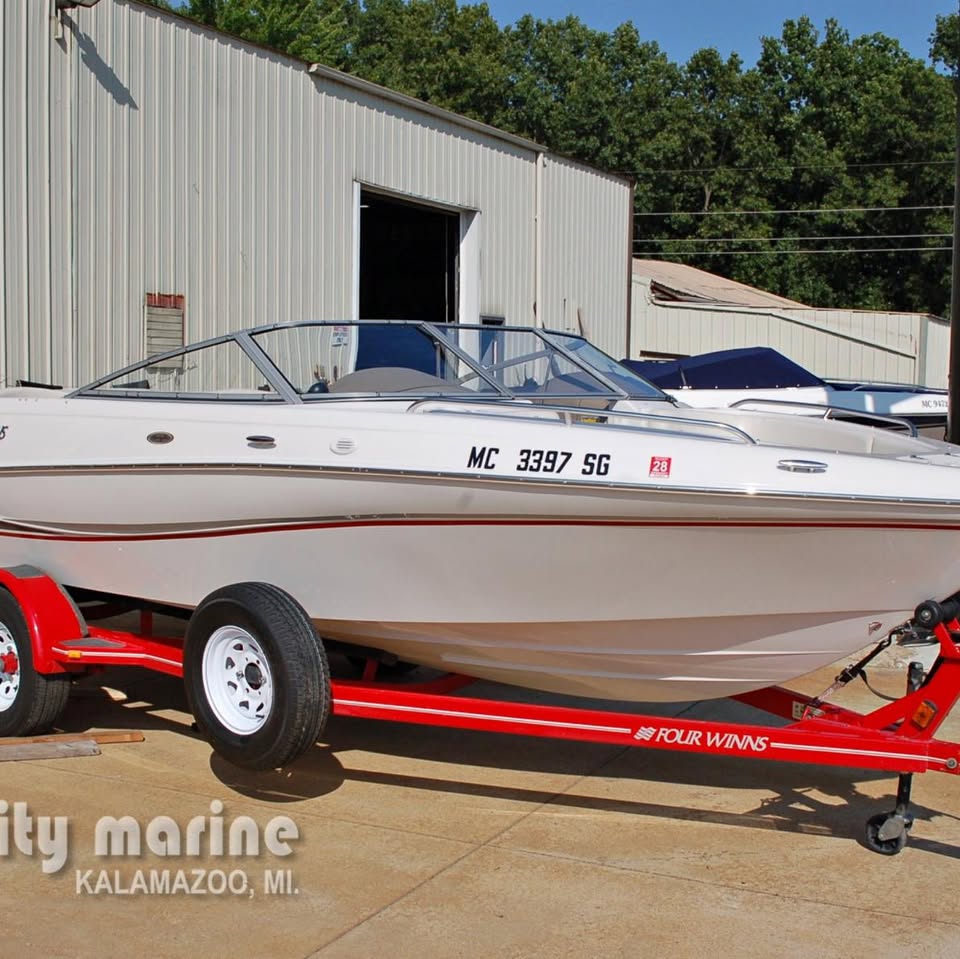 2002 Four Winns H200 for sale in Portage, MI