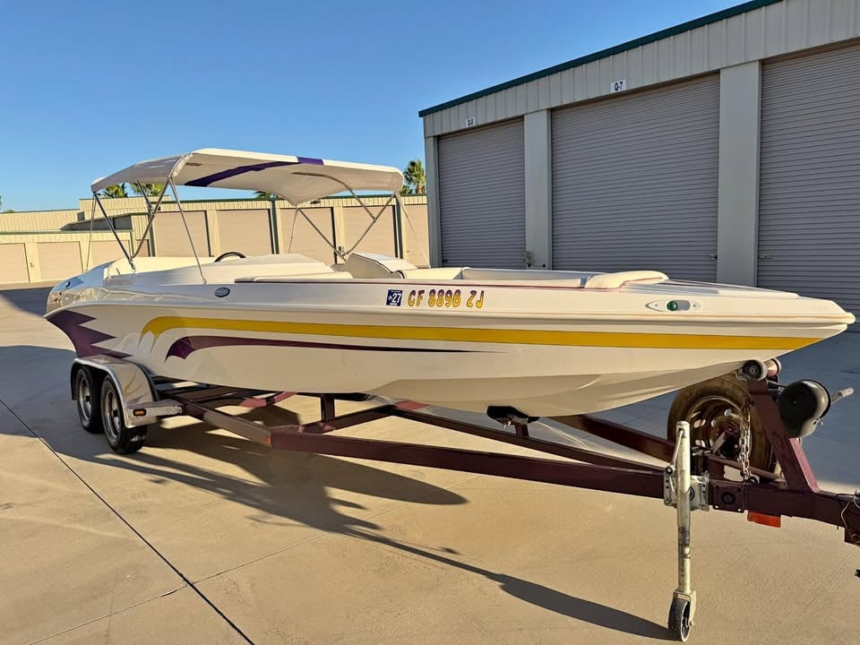 2003 Ultra 23' tunnel hull boat w big block for sale in Rancho Cucamonga, CA