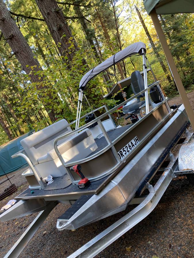 Mini pontoon boat for sale in clackamas county