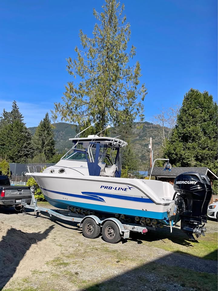 Pro-Line 26 Walkaround Boat for sale in Bellingham, WA