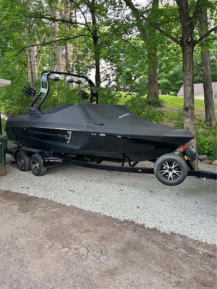 2014 Super Air Nautique 210 for sale in Excelsior, MN