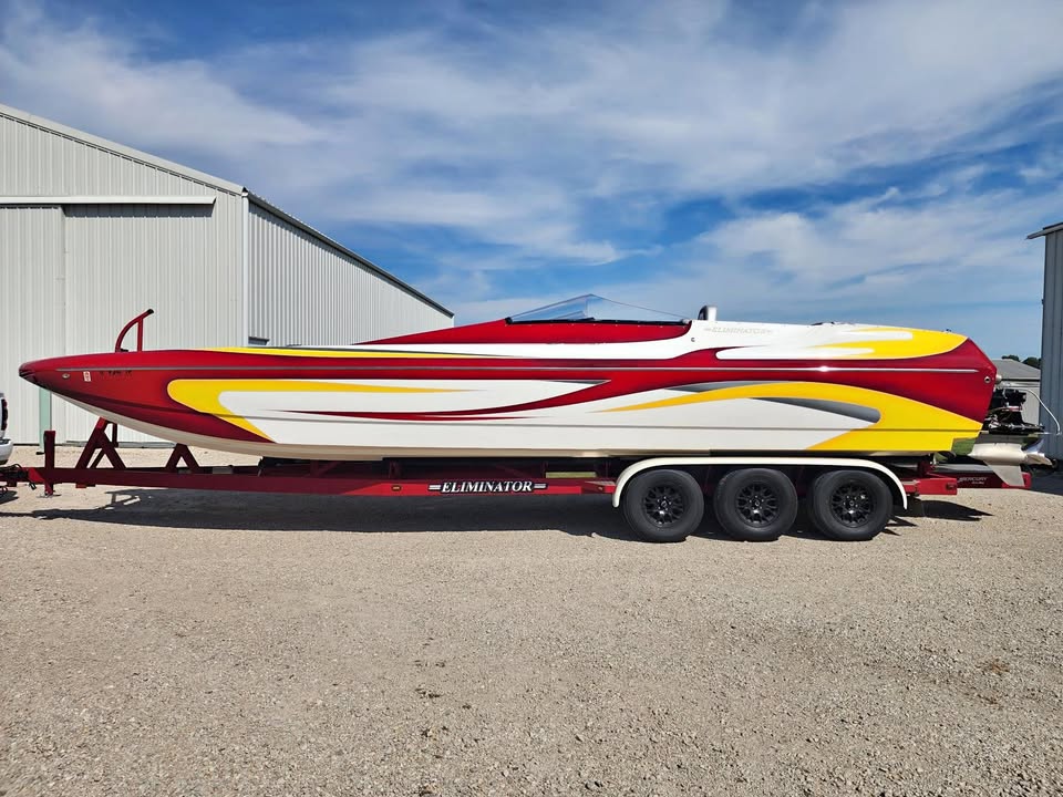 2005 ELIMINATOR $$ SAVE 30 DAYTONA 1/4 CANOPIES for sale in Lake in the Hills, IL