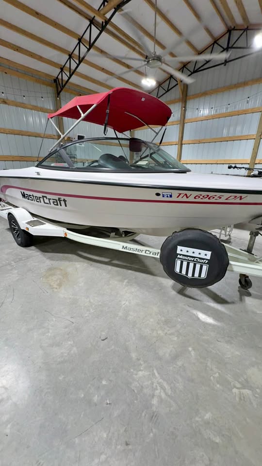 1998 Mastercraft Prostar 190 for sale in Dickson, TN