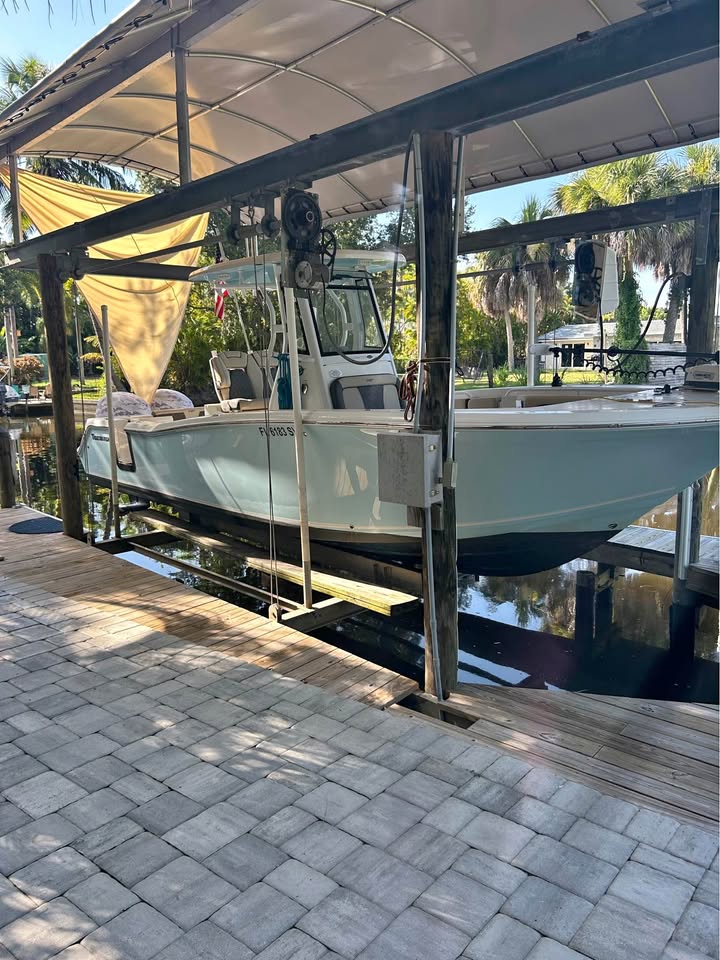 2021 Tidewater 272 380 hrs for sale in North Fort Myers, FL