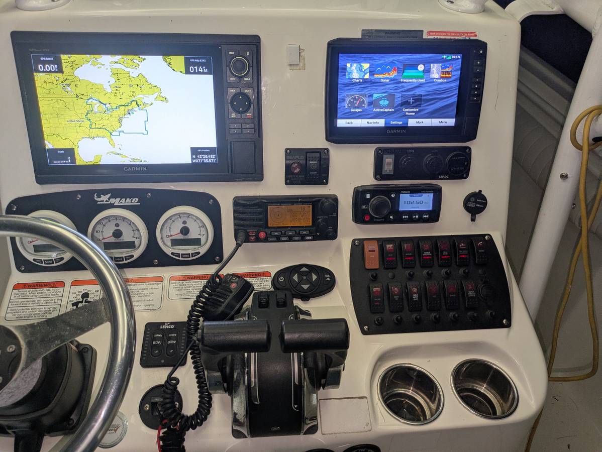 2017 Mako 234 with dual Mercury 150's <90 hours for sale in boston