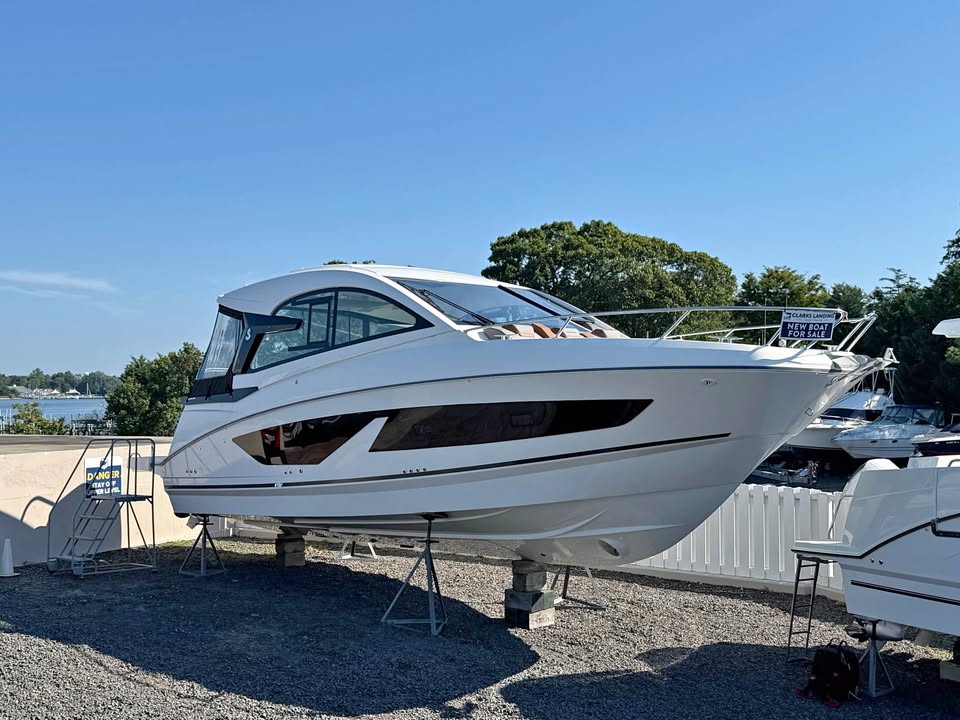 2026 Beneteau Gran Turismo 32! for sale in Point Pleasant Beach, NJ