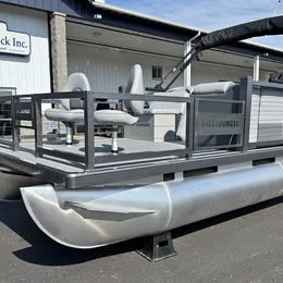 2026 Lake Lounger 16 Front Fish Pro for sale in New Richmond, WI