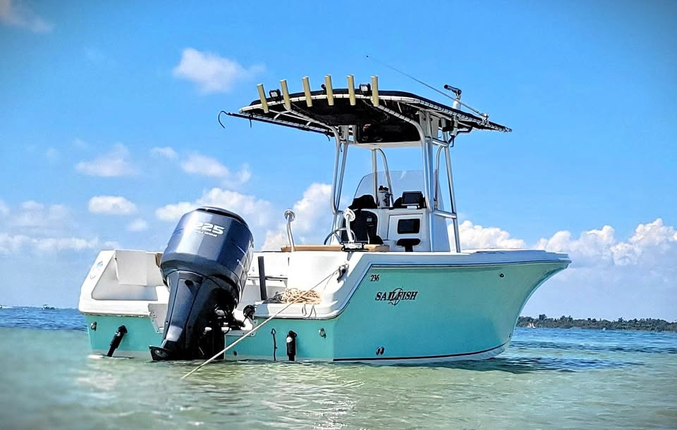 2003 Sailfish 236CC for sale in Panama City, FL