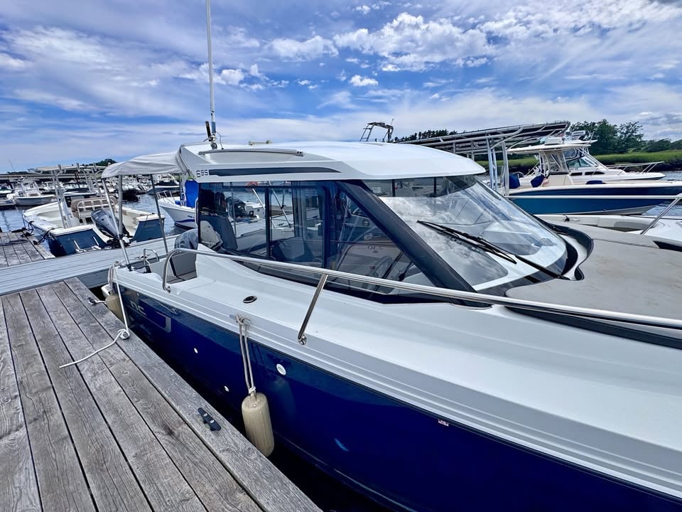 2019 Jeanneau nc 695 legend for sale in Newburyport, MA