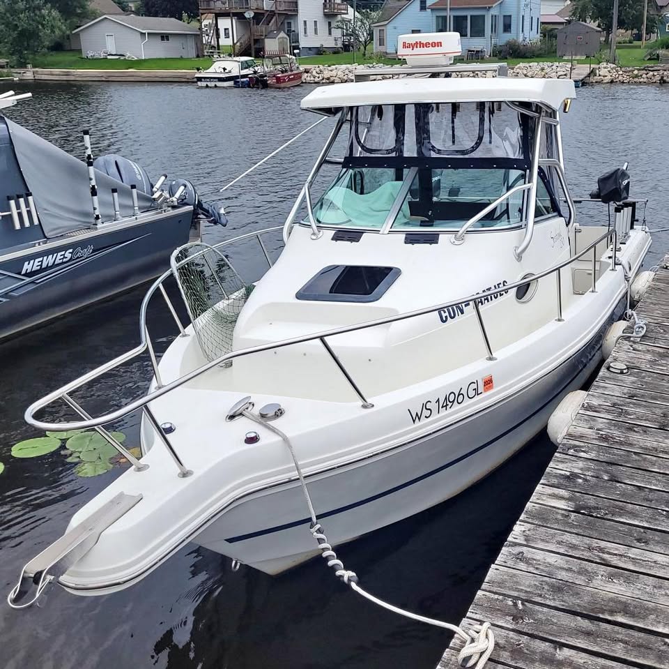 2003 Caravelle Sea Hawk 230 Walk Around OB for sale in Key Largo, FL