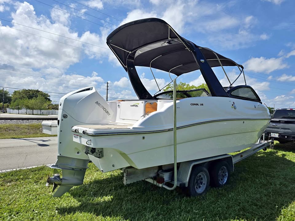 2025 Coral 26 loaded! Price to sell! Less than 1 hour on the Mercury 225! for sale in Pompano Beach, FL