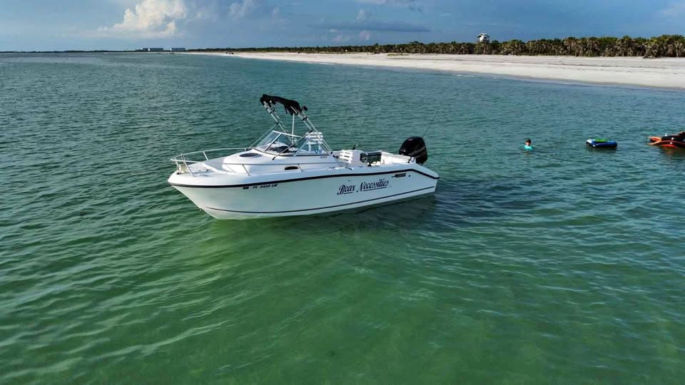1999 Mako Walk aroun 23 for sale in Deltona, FL