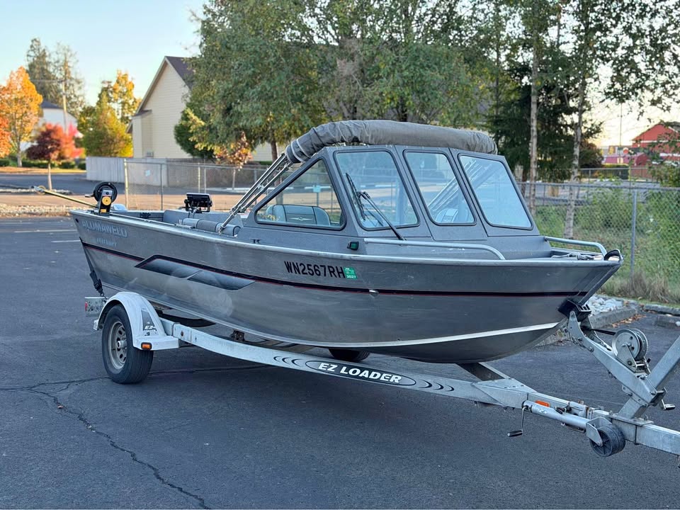 1998 Alumaweld intruder 18ft one owner for sale in Vancouver, WA