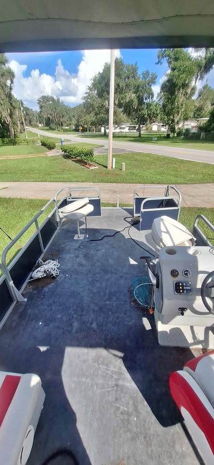 1979 Yamaha pontoon for sale in Hernando, FL