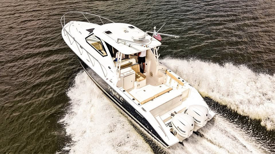 2020 Pursuit Os 325 offshore for sale in Hollywood, FL