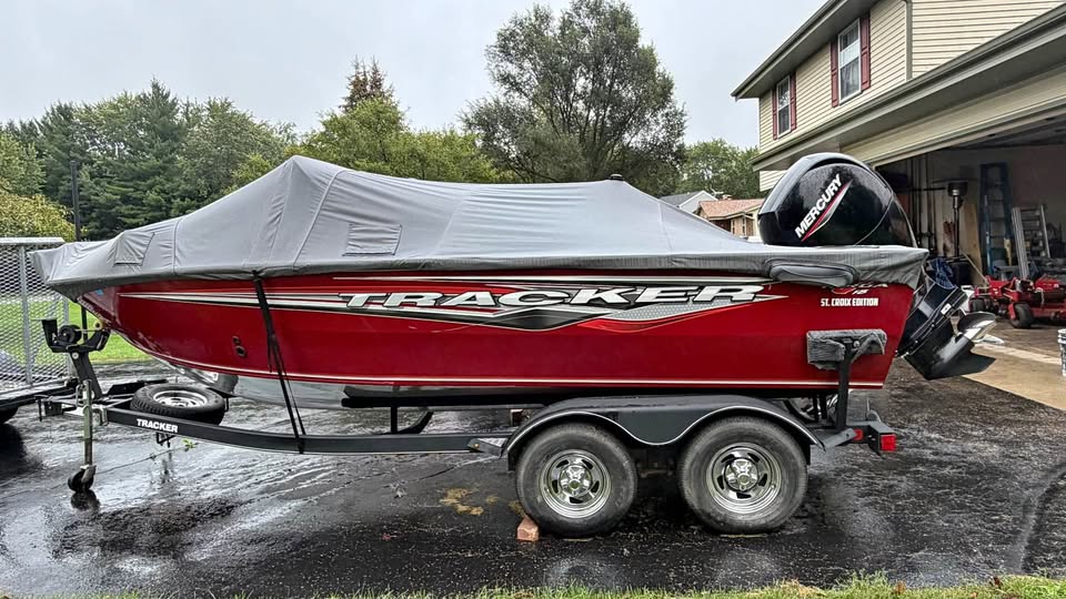 2020-Tracker Targa V-18wt for sale in East Troy, WI