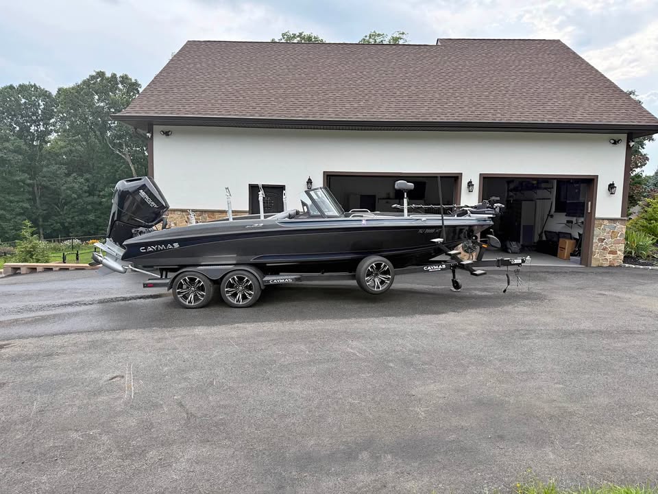 2023 Caymas dv22 for sale in West Milford, NJ